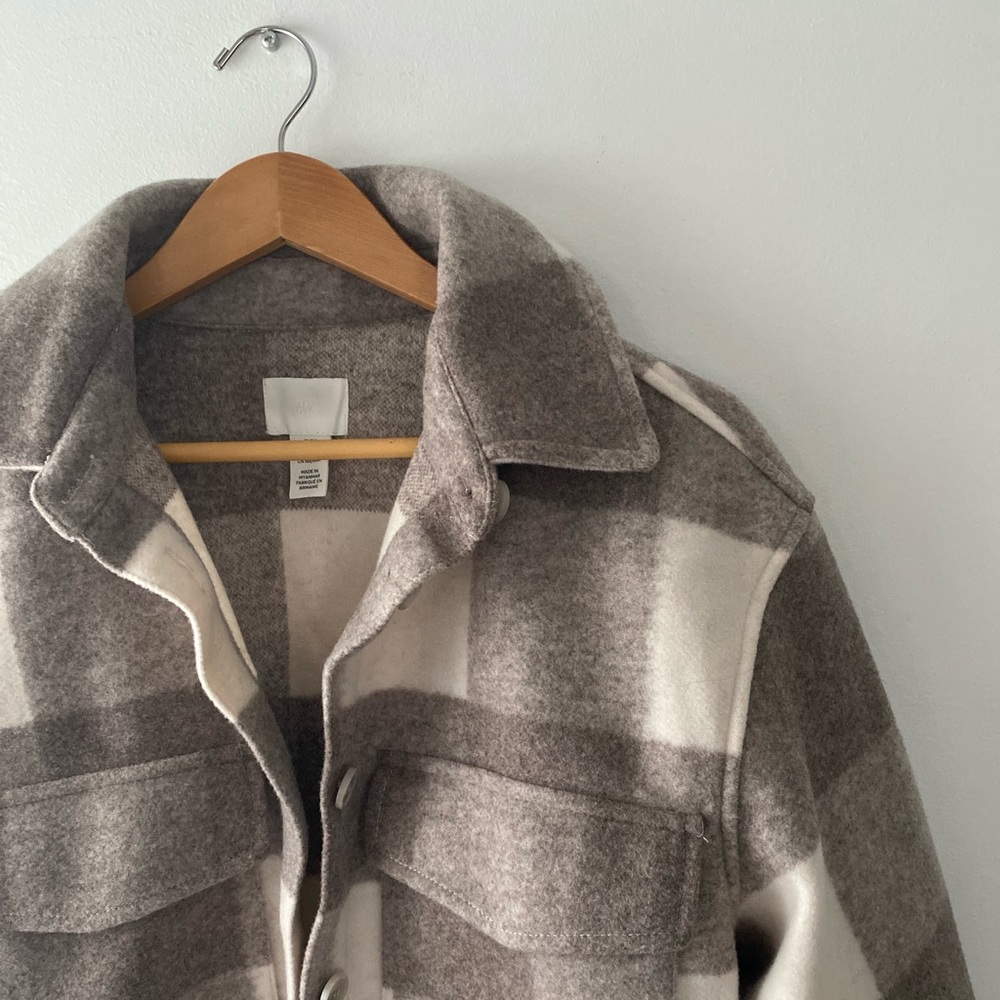 H&M Checkered Beige Shacket